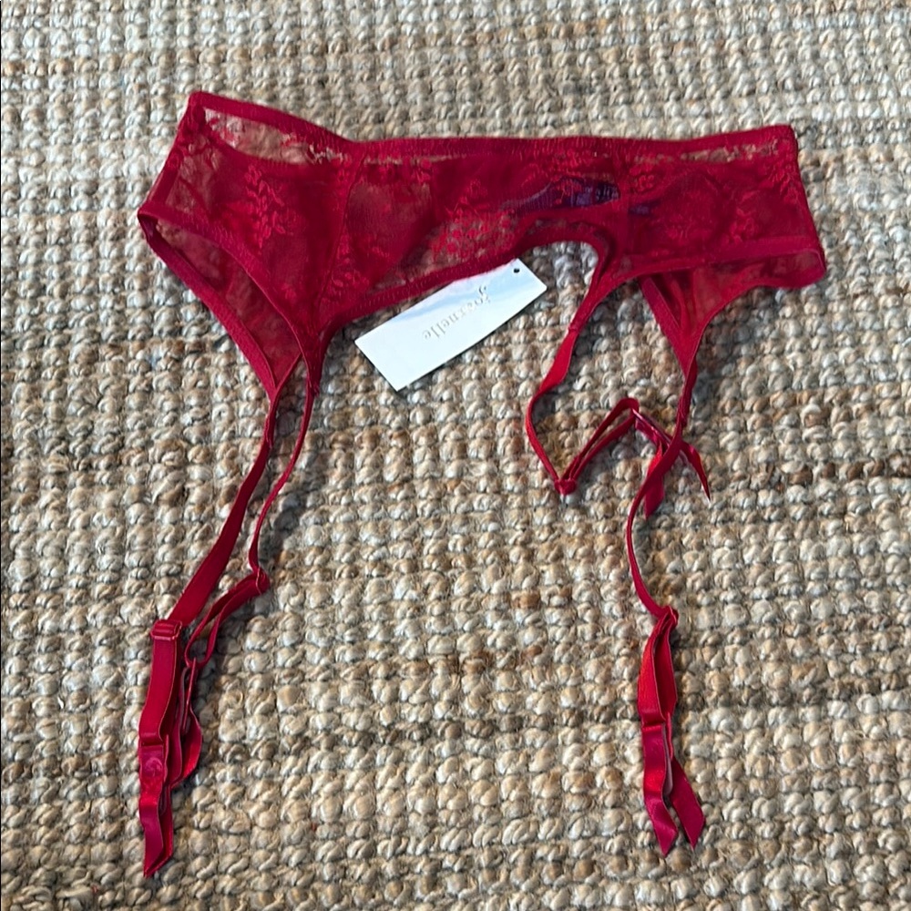 Red Lace Garter with Delicate Floral Design